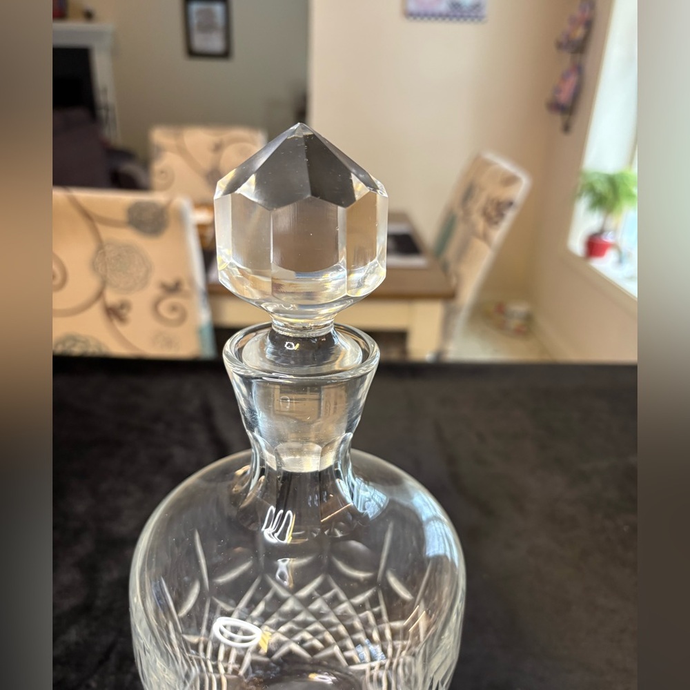 Vintage Cut Crystal Decanter - Picture 3 of 6